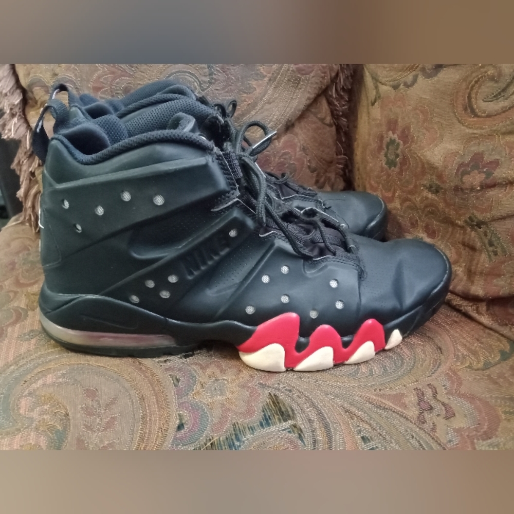 Nike Air Max Barkley Black/University Red Shoes! (2012) Size 14